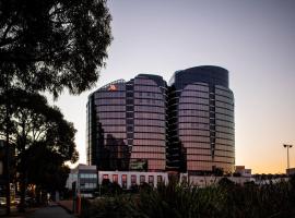 Melbourne Marriott Hotel Docklands，位于墨尔本的酒店