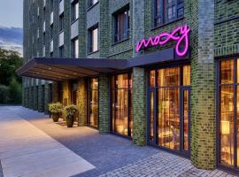 Moxy Cologne Muelheim，位于科隆克洛伊普大街地铁站附近的酒店