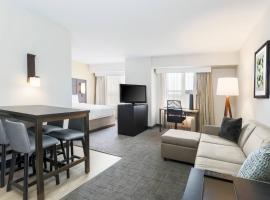 Residence Inn Boulder Longmont，位于朗蒙特的酒店