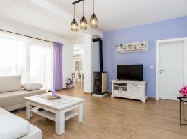 3 Bedroom Cozy Home In Kljuc，位于Ključ的度假短租房