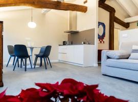 Apartamentos en Baztan HIRU KABI, BAGA，位于Lecároz的酒店