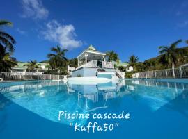 Kaffa50 - Plage& 3Piscines - Anse Marcel，位于Anse Marcel 的公寓