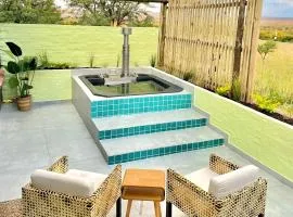 HAVANA VILLA - Pretoria East Luxury Villa