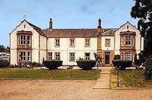 Newton House Hotel，位于Glencarse的酒店