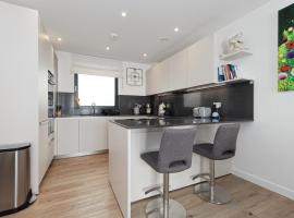 Beach Front 2Bed Sea View & Parking，位于拉姆斯盖特的酒店