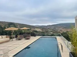 Magnifique villa avec vue sur mer + montagne