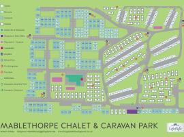 Caravan L16，位于梅布尔索普的豪华帐篷营地