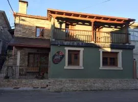 埃斯梅古纳斯都奇布雷鲁酒店