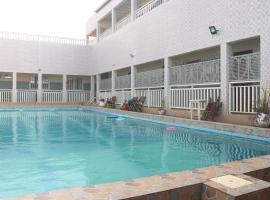 Amy's Hotel，位于洛美的酒店