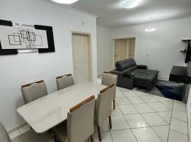 APARTAMENTO AMPLO COMPLETO (SUITE/QUARTO)，位于亚美利加纳的家庭/亲子酒店