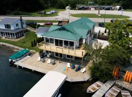 The Boathouse at Evans Lake，位于Tipton的酒店
