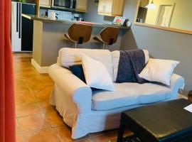 fully equiped Condo, pool and Spa only in summer，位于蒙特朗布朗的酒店