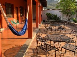 La Casa de Cafe Bed and Breakfast，位于科潘玛雅遗址Estación Agua Blanca附近的酒店