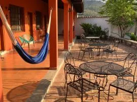 La Casa de Cafe Bed and Breakfast