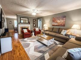 Nichol's Nest，位于安尼斯敦的酒店