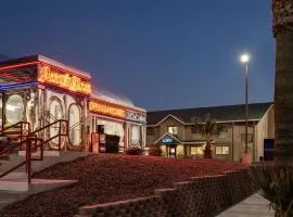 Travelodge by Wyndham Yuma