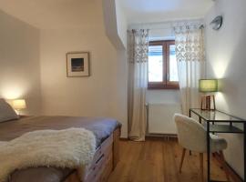 Refuge Hôtel de Bayasse，位于乌弗奈特弗斯的酒店