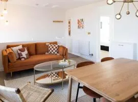 Boutique Central Margate Apt. - edge of Old Town!