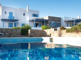 Pergola Paros Cycladic House by the Sea+Pool，位于纳乌萨的酒店