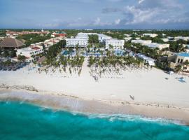 Riu Playacar - All Inclusive，位于普拉亚卡门的酒店