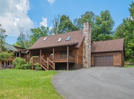 Dancing Bear Lodge，位于麦克亨利的滑雪度假村