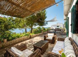 Artemisia Homes - Villa Cristina al Mare，位于Marina Porto的海滩短租房