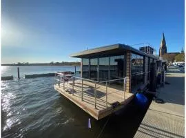 Hausboot Fjord Ankerplatz mit Biosauna in Schleswig