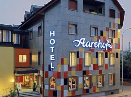 Aarehof Hotel Wildegg，位于Wildegg的酒店
