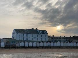 Beau Rivage Hôtel-Restaurant，位于滨海吕克的酒店