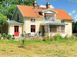 9 person holiday home in Bellö-By Traum，位于Bellö的酒店