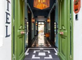 La Maison d'été，位于普罗旺斯地区萨隆的酒店