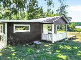 Beautiful Home In Asarum With Kitchen