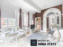Grove House - By Sigma Stays，位于莱姆河下游的纽卡尔斯的酒店