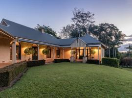 Abbie's Byron Bay Villa，位于Ewingsdale的酒店