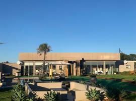 PONI Boutique Hotel，位于Port Willunga的酒店