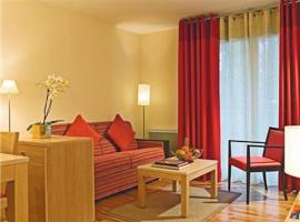 Wonderful La Villa du Lac - One Bedroom, 4 people，位于迪沃讷莱班的酒店