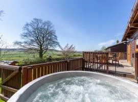 Douglas Fir Lodge with Hot tub