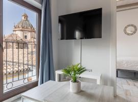 Apartamentos Realejo Granada Centro 3000，位于格拉纳达的酒店