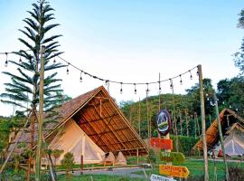 Yellowstone Camps Resort Khao Yai，位于北冲的酒店