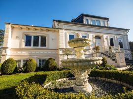 Villa Rosengarten auf der Sonneninsel Fehmarn，位于费马恩的家庭/亲子酒店