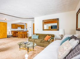 Timberline Getaway，位于哥德伍德的酒店