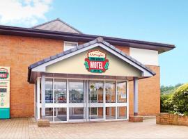 Warrington Motel, J20 M6 Lymm Services，位于沃灵顿Lymm Truckstop M6附近的酒店