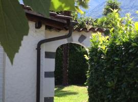 Casa Franci，位于阿斯科纳的酒店