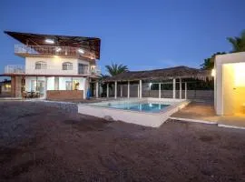 Casa Centenario: Lovely 3br home w/ heated Pool great for families