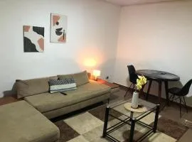 Studio meublé Bastos Carrefour
