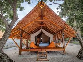 Lihaga Island & Beach Club