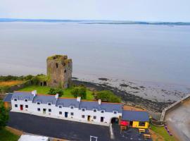 Shannon Castle Holiday Cottages Type A，位于Ballysteen的别墅