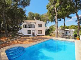 CASA MANZANO. MORAIRA. LIVE IT COSTABLANCA，位于莫莱拉的酒店