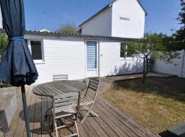 Petite maison cosy-9mn à pied gare, 5 mn plage !