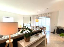 Pleno Beach-side apartment Furadouro，位于富拉多鲁的酒店